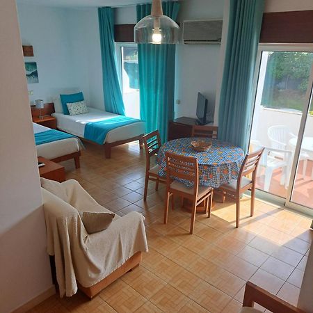 Mira Parque Bed and Breakfast Αλμπουφέιρα Εξωτερικό φωτογραφία