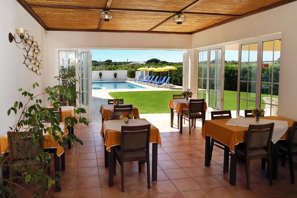 Mira Parque Bed and Breakfast Αλμπουφέιρα Εξωτερικό φωτογραφία