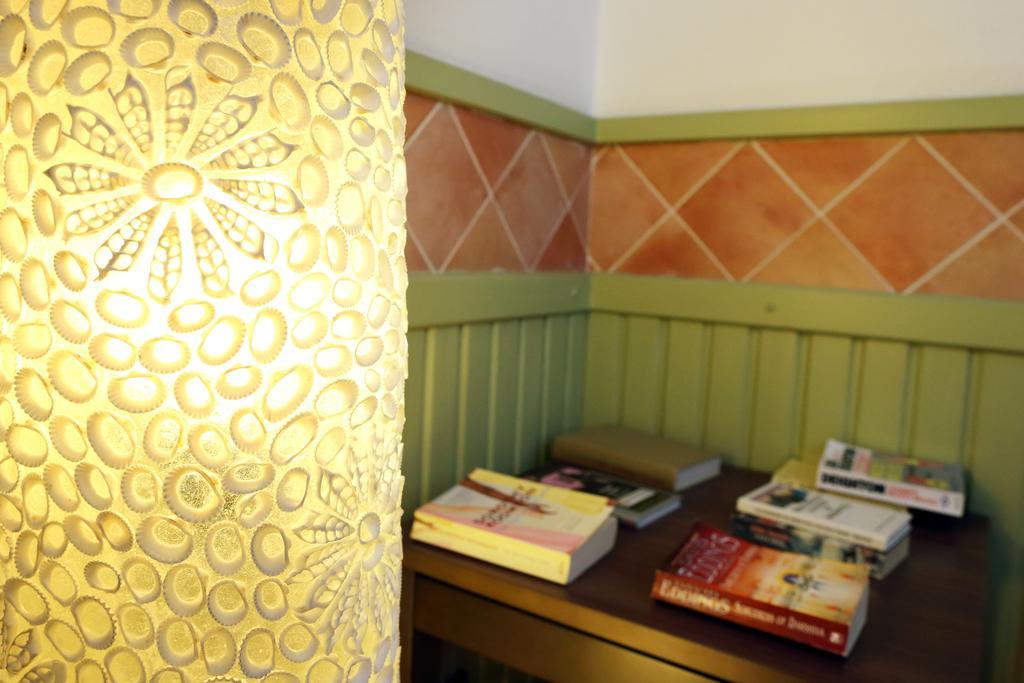 Mira Parque Bed and Breakfast Αλμπουφέιρα Εξωτερικό φωτογραφία