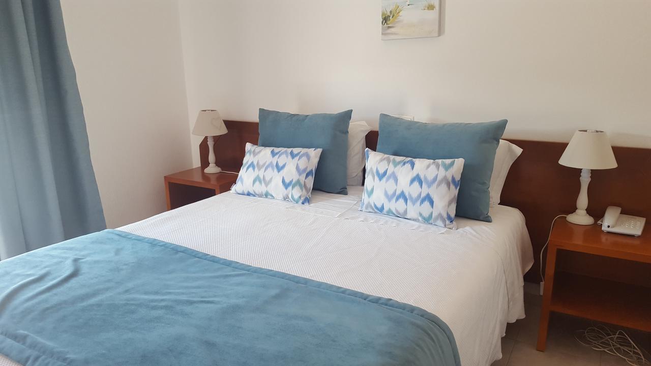 Mira Parque Bed and Breakfast Αλμπουφέιρα Εξωτερικό φωτογραφία